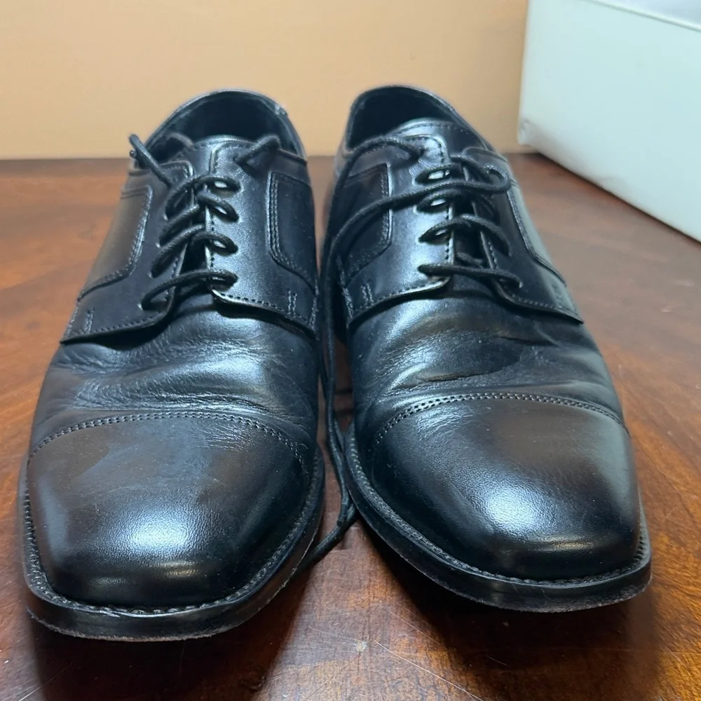 Johnston‎ & Murphy Black Leather Oxfords